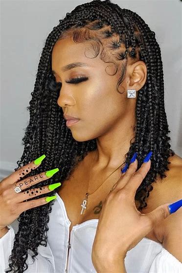 Unraveling the Artistry: An Exploration of Knotless Braids